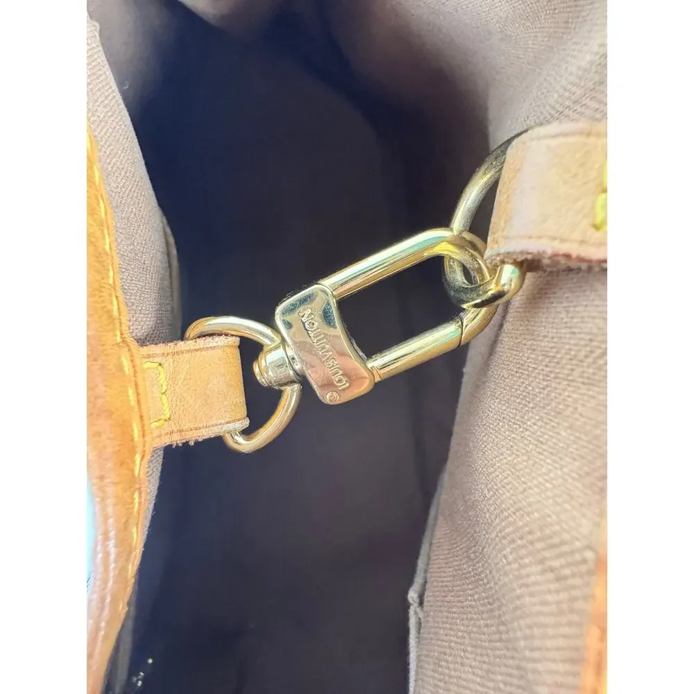 Louis Vuitton Batignolles Horizontal Monogram Tote Bag COA